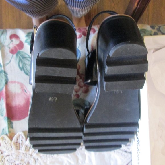 Jeffrey Campbell Black Patent Heel Sandals 6.5 NEW - Picture 10 of 13